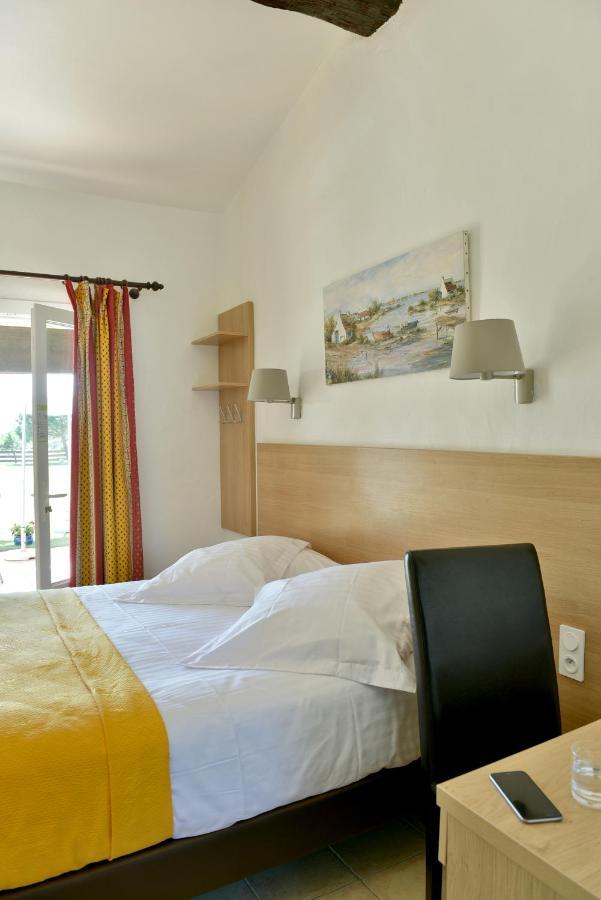 Mas De La Grenouillere Hotel Et Centre Equestre En Pleine Nature Σαιντ-Μαρί-ντε-λα-Μερ Εξωτερικό φωτογραφία