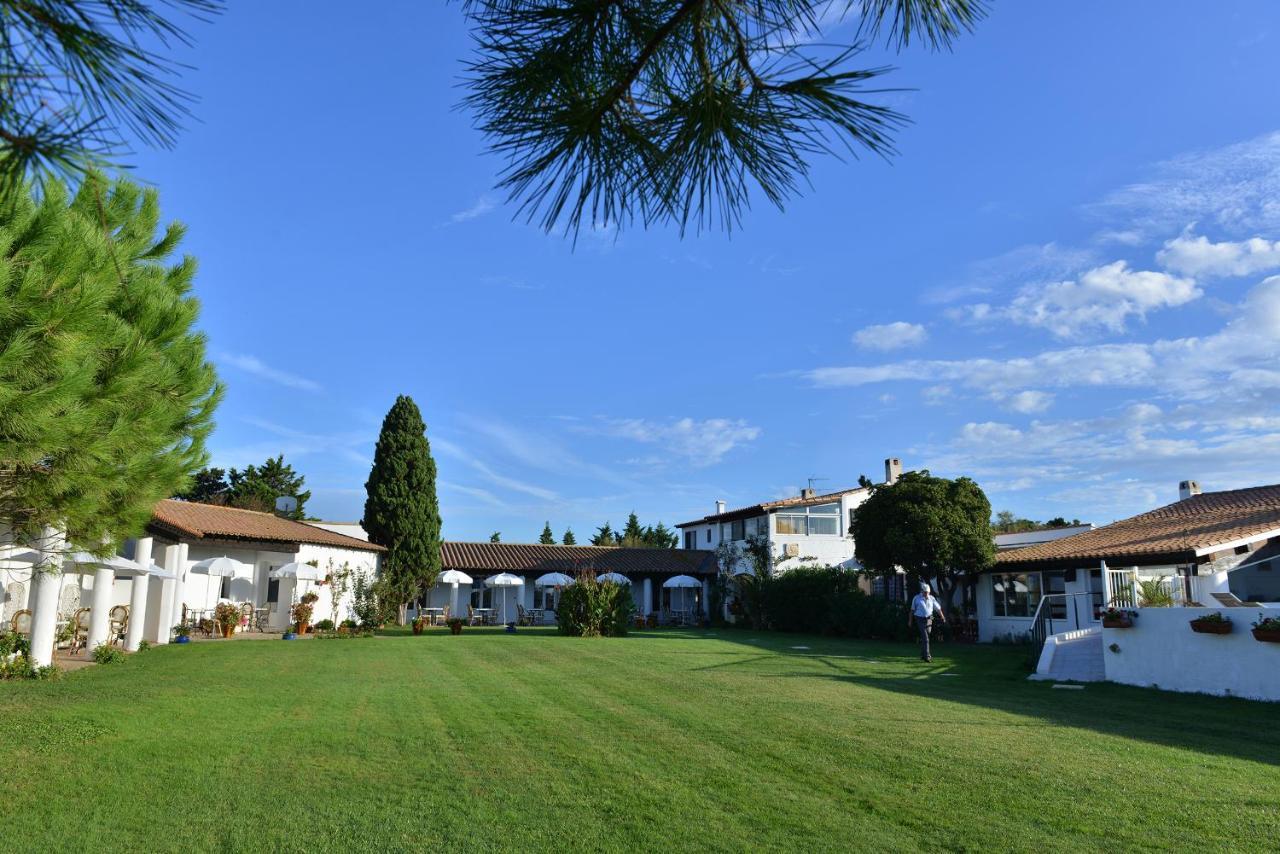 Mas De La Grenouillere Hotel Et Centre Equestre En Pleine Nature Σαιντ-Μαρί-ντε-λα-Μερ Εξωτερικό φωτογραφία